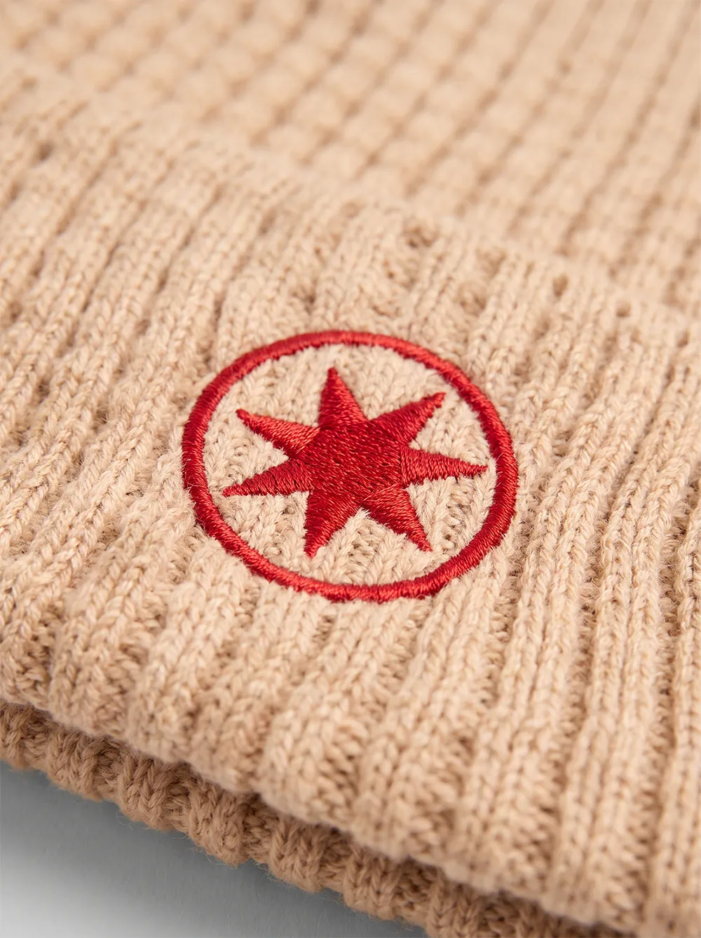 Beanie Star Beige – Ansicht